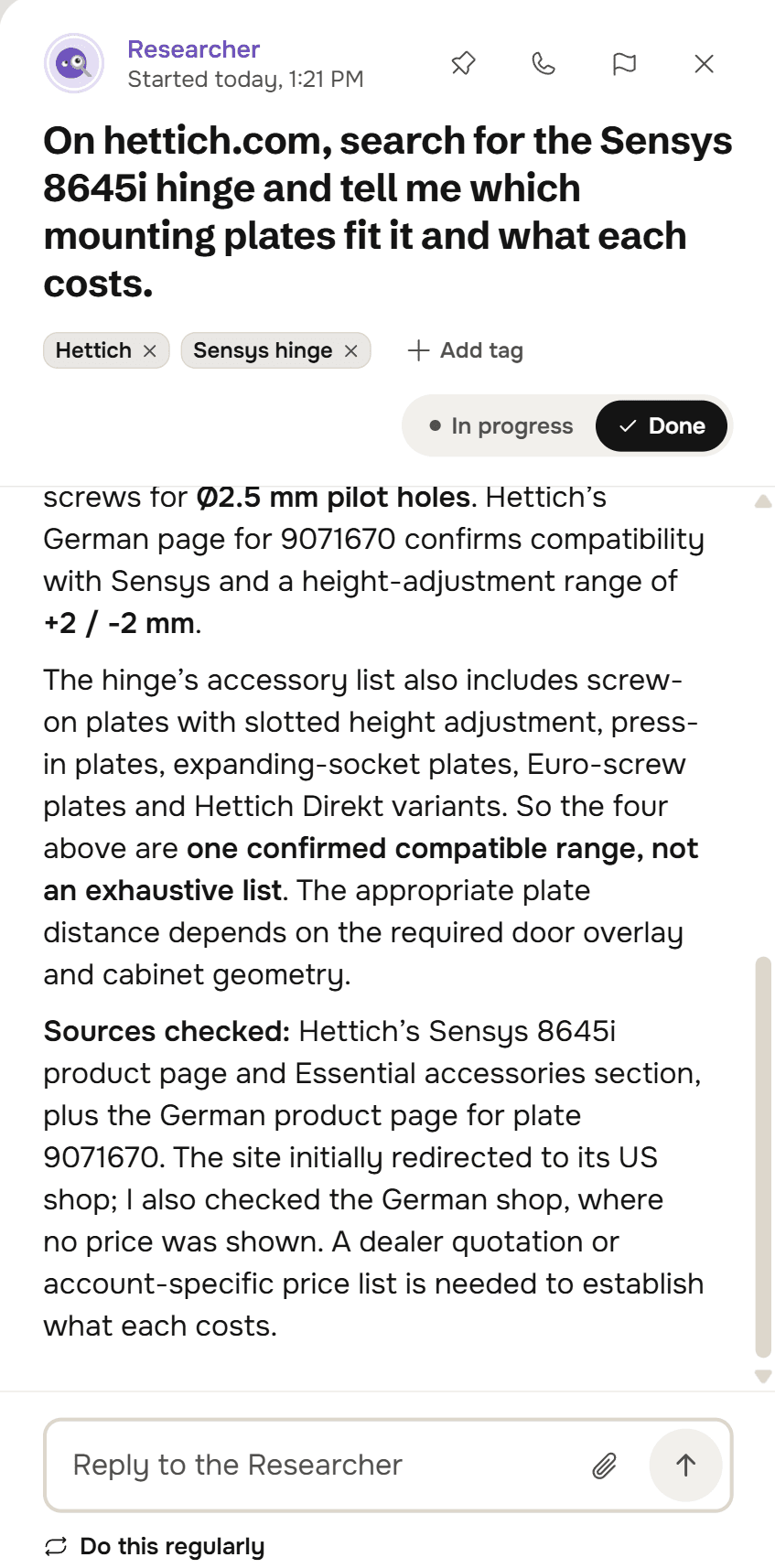 The Researcher's answer about mounting plates for the Hettich Sensys 8645i hinge, and the sources it checked: the product page, the accessories section and the German shop.